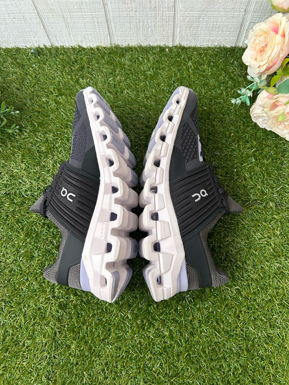 Running Women's Cloudswift Magnet | Lavender size 8 like new - Picture 14 of 16